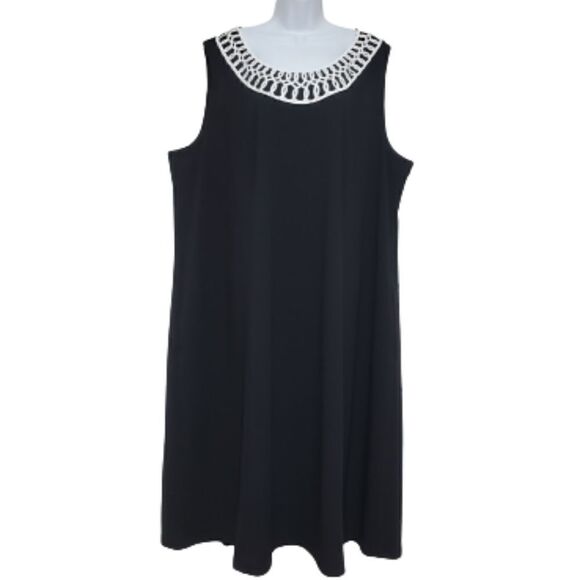 🌹Catherines Black Dress with White Ribbon Embellished Collar sz 3X - Picture 1 of 7